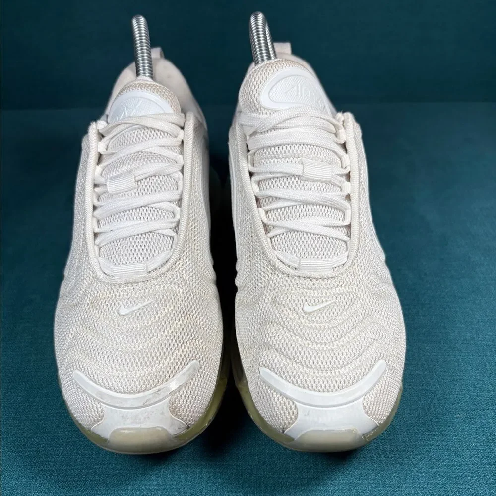 Size 5Y/6.5Women - Nike Air Max 720 white shoes
